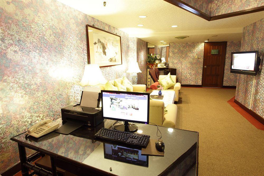 Pleasant Hotels International Таоюань Экстерьер фото