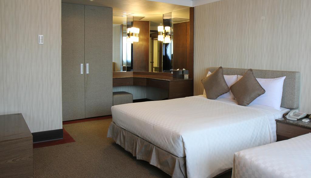 Pleasant Hotels International Таоюань Экстерьер фото