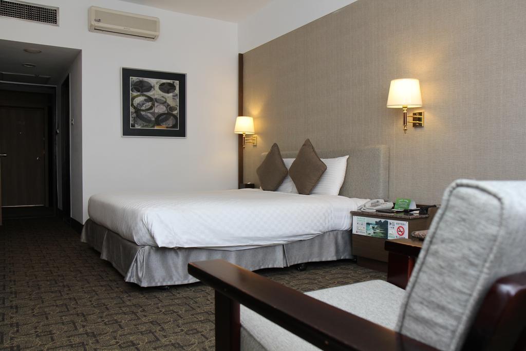 Pleasant Hotels International Таоюань Экстерьер фото