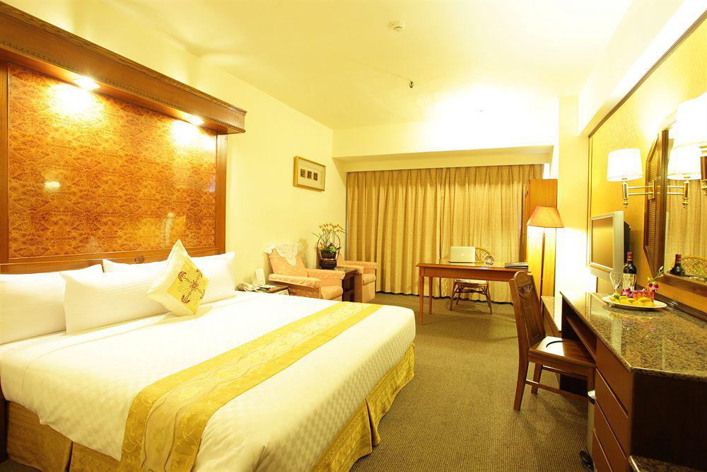 Pleasant Hotels International Таоюань Экстерьер фото